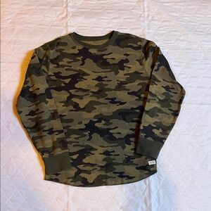 GAP Kids Camouflage Long Sleeve Tee
